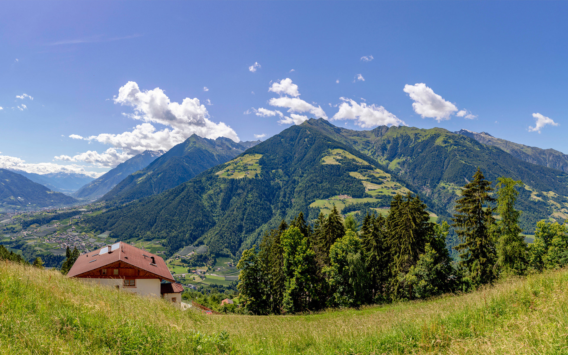 Luxus Chalet Südtirol - Panorama Appartements in Schenna & Luxus Ferienwohnungen mit Top Aussicht über Meran